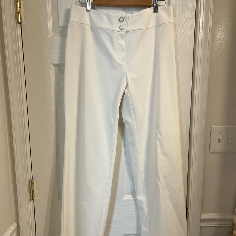 St. John Collection white pants, 14